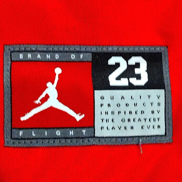 Jordan backpack draw strings and side zipper NWT - Picture 2 of 4